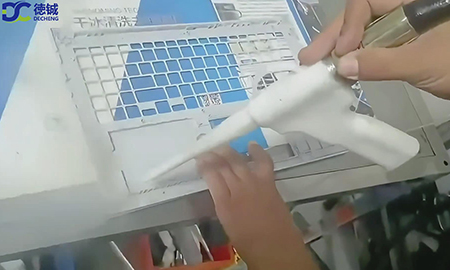 筆記本C殼干冰去毛刺應用案例 