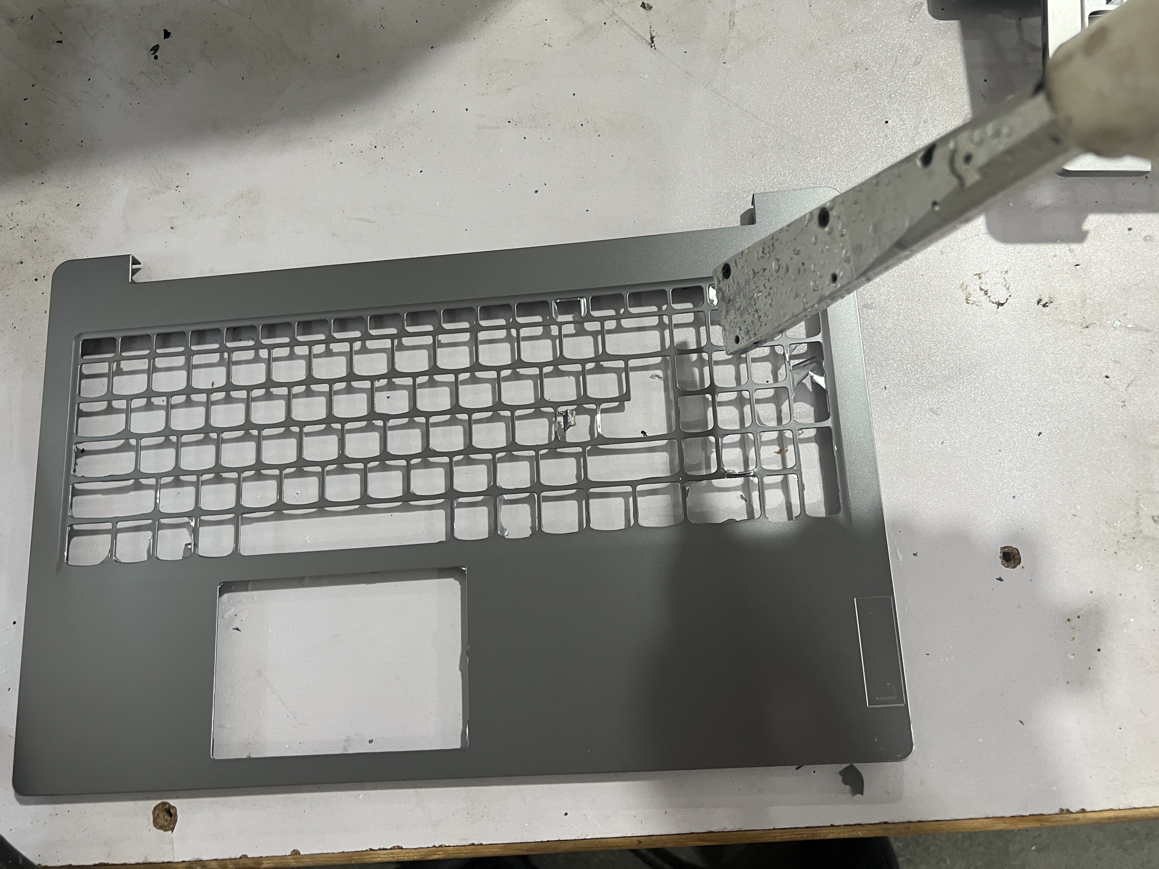 干冰去除產(chǎn)品上的薄膜屑 